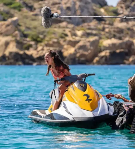 Image 12576478 from Holly Earl