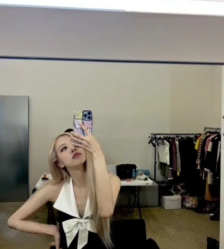 Image 12576398 from Rosé || Roseanne Park - BLΛƆKPIИK ( BLACKPINK )