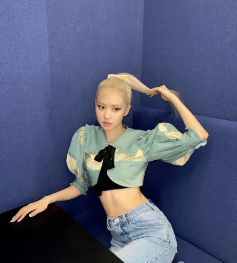 Image 12576367 from Rosé || Roseanne Park - BLΛƆKPIИK ( BLACKPINK )