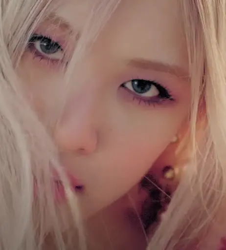 Image 12576369 from Rosé || Roseanne Park - BLΛƆKPIИK ( BLACKPINK )
