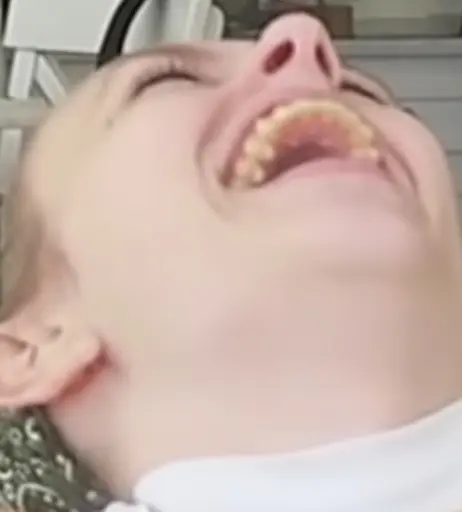 Image 12579268 from Lia Reacts / Lia_Fiore