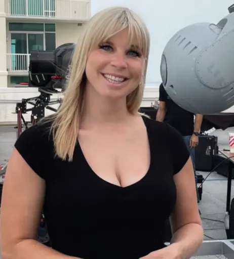 Image 12549888 from Ellie in Space / esherifftv