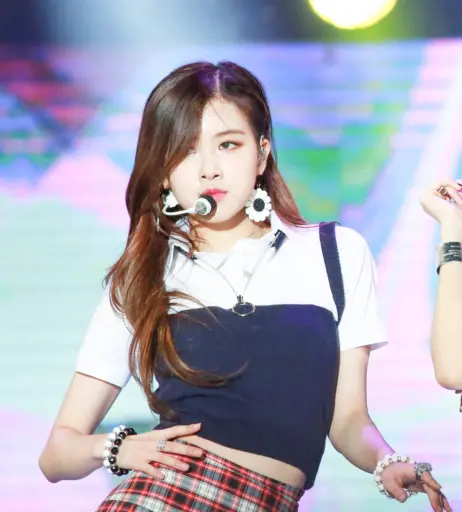 Image 12549701 from Rosé || Roseanne Park - BLΛƆKPIИK ( BLACKPINK )