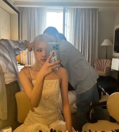 Image 12549692 from Rosé || Roseanne Park - BLΛƆKPIИK ( BLACKPINK )