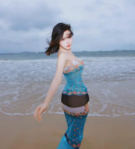 Image 12549145 from Ivy ai.lin20_