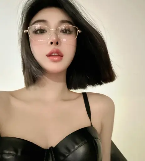 Image 12549149 from Ivy ai.lin20_