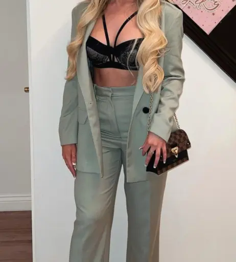 Image 12515675 from Brogan Small