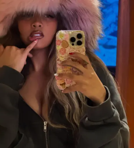 Image 12517351 from H.E.R./Gabriella Sarmiento Wilson