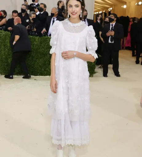 Image 12516908 from Margaret Qualley