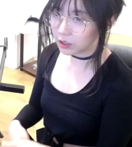 Image 12516586 from LilyPichu