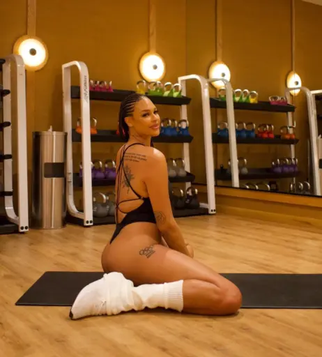 Image 12519326 from Elizabeth Cambage