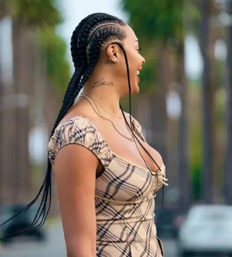 Image 12519352 from Elizabeth Cambage