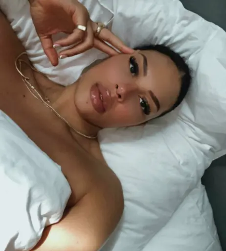 Image 12519357 from Elizabeth Cambage