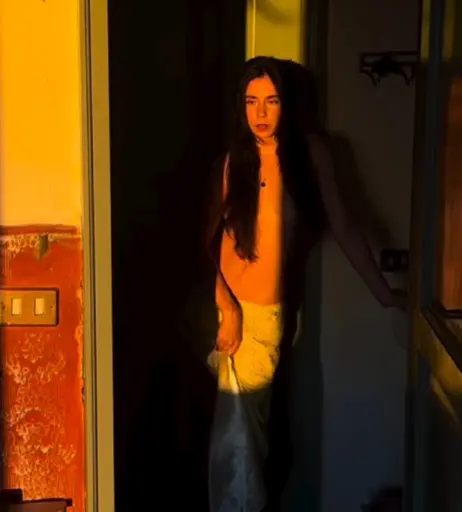 Image 12523183 from Charlie Danger / Les Revues du Monde