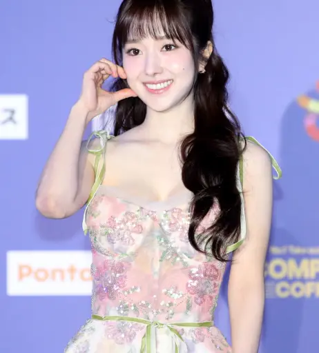 Image 12529086 from Korean Celebrities