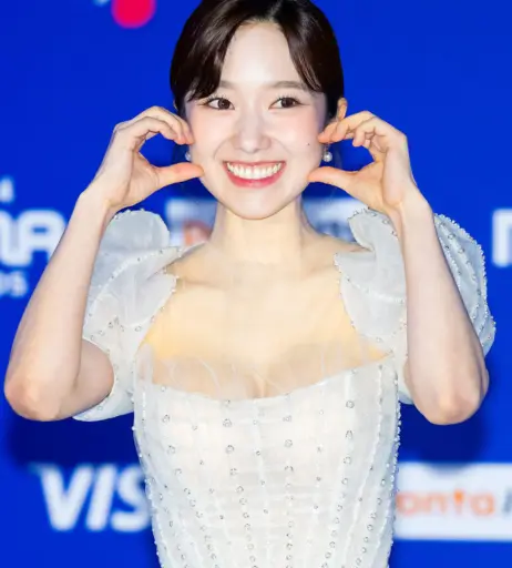 Image 12529085 from Korean Celebrities