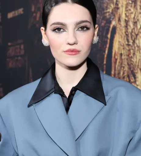 Image 12535425 from Emily Carey