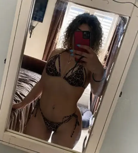 Image 12504614 from JustYeliz