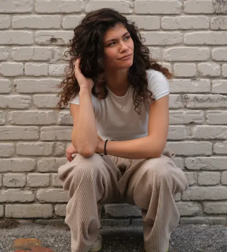 Image 12507277 from ciggybae / homeskilla_whitnit / Zendaya lookalike