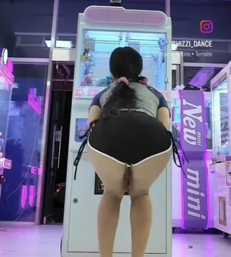 Image 12503130 from 히찌 hizzi 히찌룩북 히찌댄스 / hizzihizzi / hizzilookbook / hizzidance