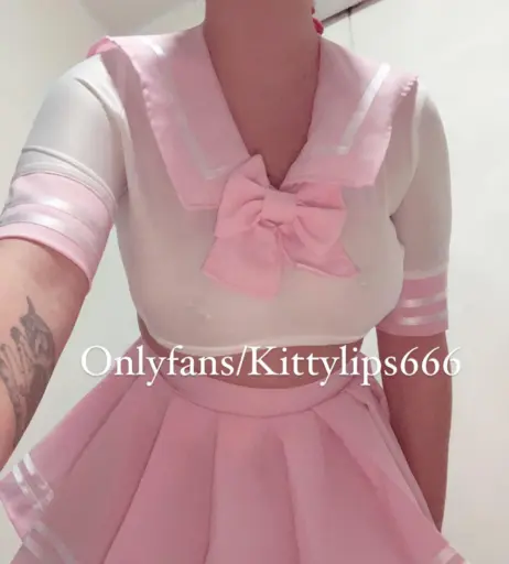 Image 12595843 from Kittylips666