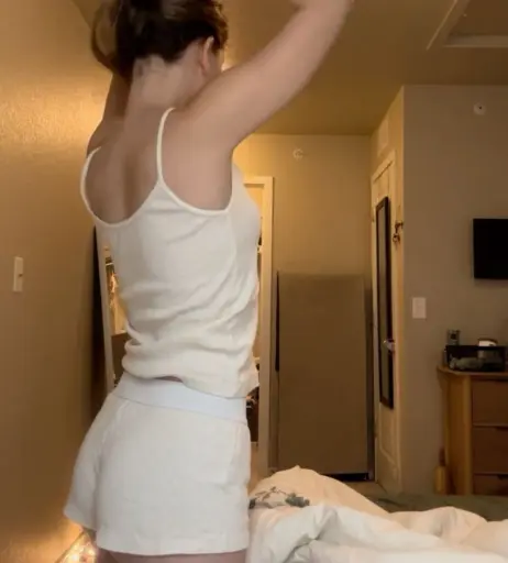 Image 12594336 from Jillynozomi