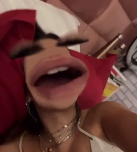 Image 12596634 from Mel Maia