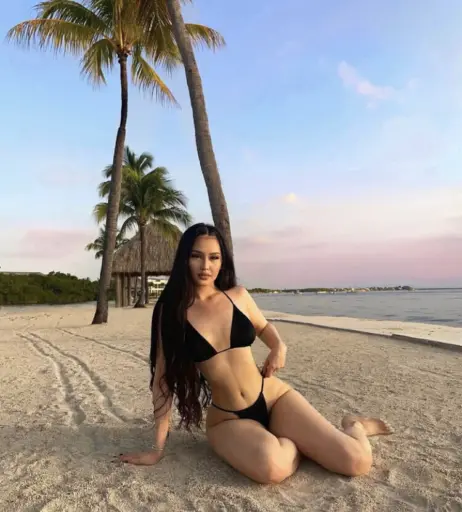 Image 12596090 from Bbyedith