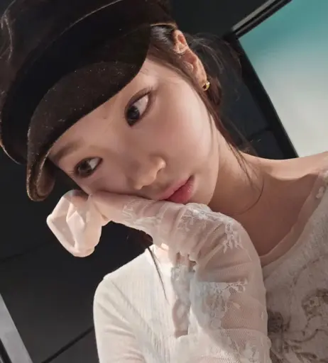 Image 12593617 from Kim Chaewon 김채원 [Le Sserafim]