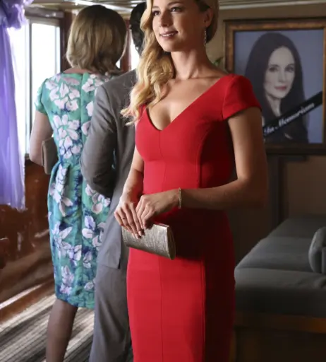 Image 12581908 from Emily VanCamp