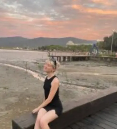 Image 12581825 from Maisie Peters