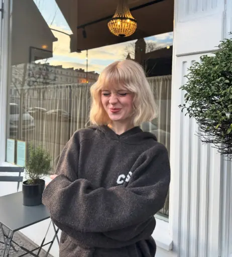 Image 12581844 from Maisie Peters