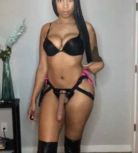 Image 12581392 from Aritheamazon / Ari T / Arrianathedomme / Ebony Kink Queen / The ebony amazon