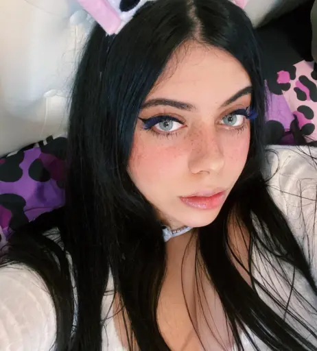 Image 12580580 from alysoonkitty / alysoonkittyvip