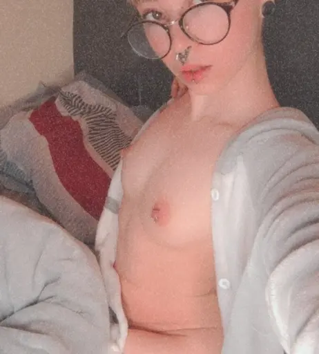 Image 12582999 from emberetsuko