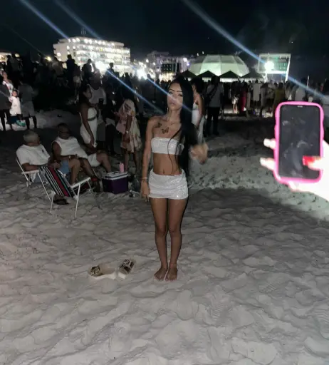 Image 12458629 from Badery / erykaslv_ / erypvd_