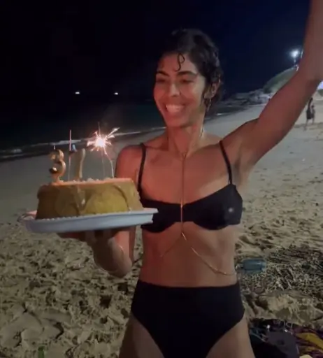 Image 12451140 from Bela Gil