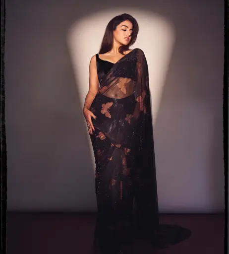 Image 12450312 from Wamiqa Gabbi