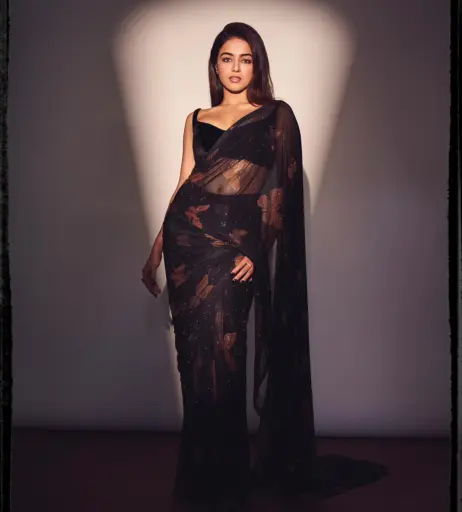 Image 12450315 from Wamiqa Gabbi