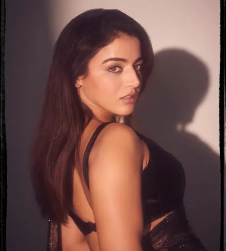 Image 12450309 from Wamiqa Gabbi