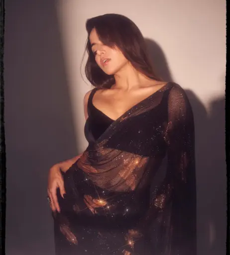 Image 12450308 from Wamiqa Gabbi