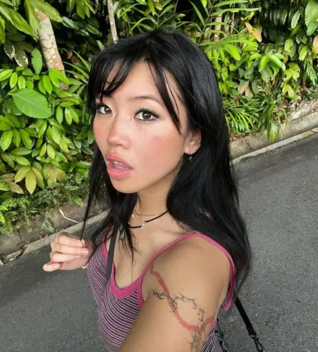 Image 12477058 from beabadoobee radvxz