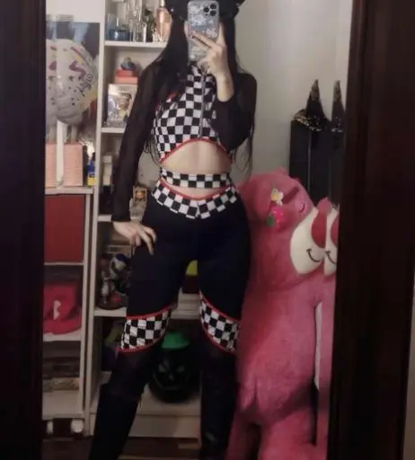 Image 12476392 from Holisofi