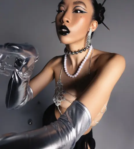 Image 12445494 from Maureen Tang @maureentang