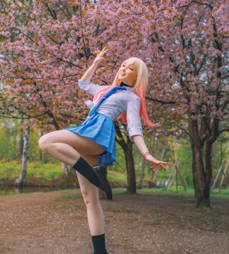 Image 12444384 from visagefox