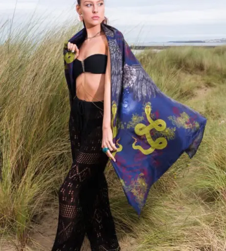 Image 12444302 from @oliviarcox