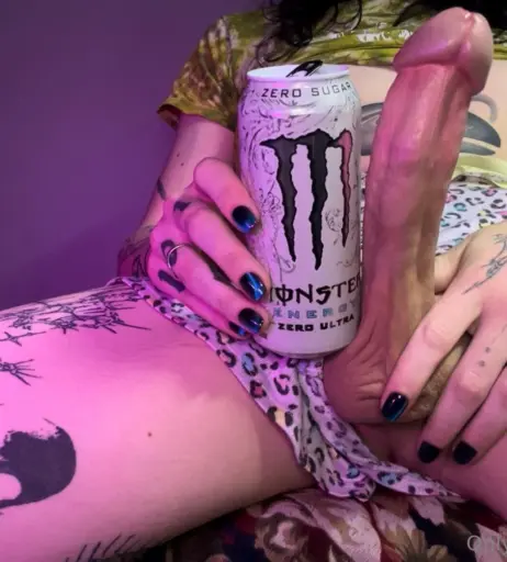 Image 12447593 from brattyratgirl