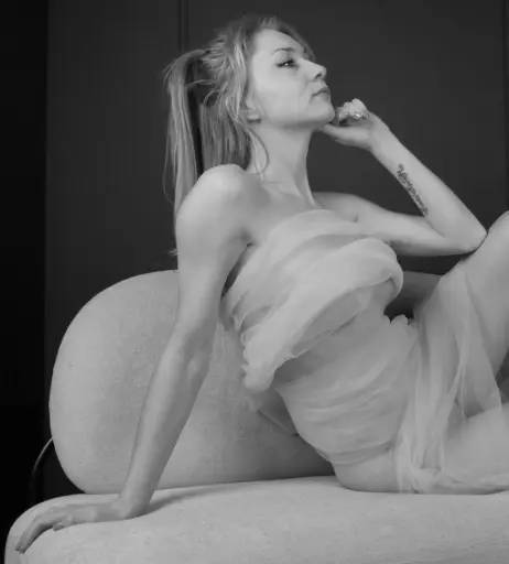 Image 12446598 from Shmeksi Utka