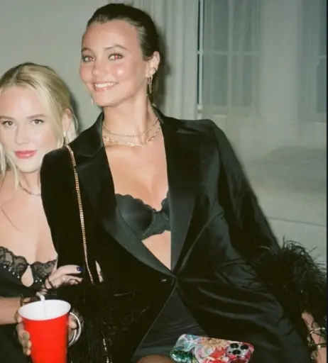 Image 12440311 from Anna Claire Howland / annaclairehowland