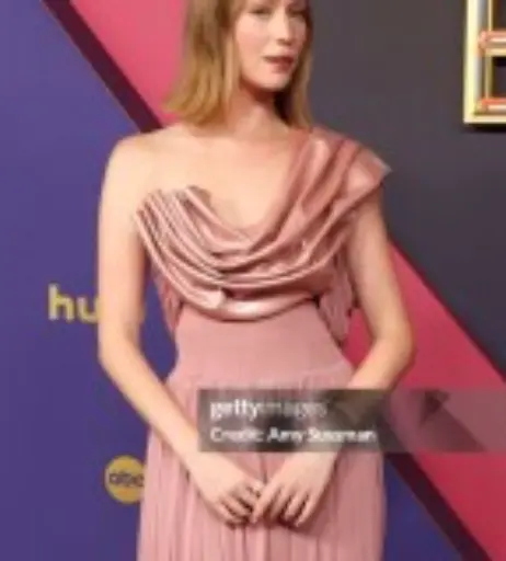 Image 12443926 from Hannah Einbinder